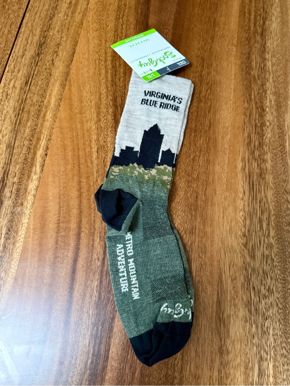 Men's Crew Socks — Green & Black